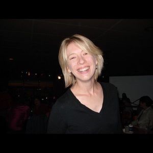 Meet your Posher, Jennifer